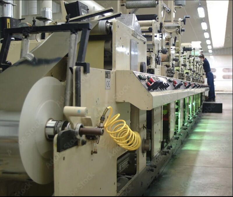Presse d’imprimerie en fonctionnement